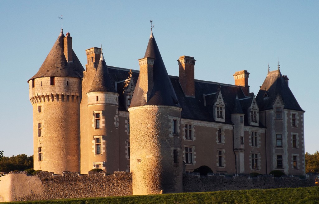facade-chateau-montpoupon - Château de Montpoupon